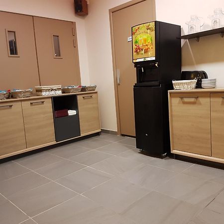 Nevers Hotel Ngoại thất bức ảnh