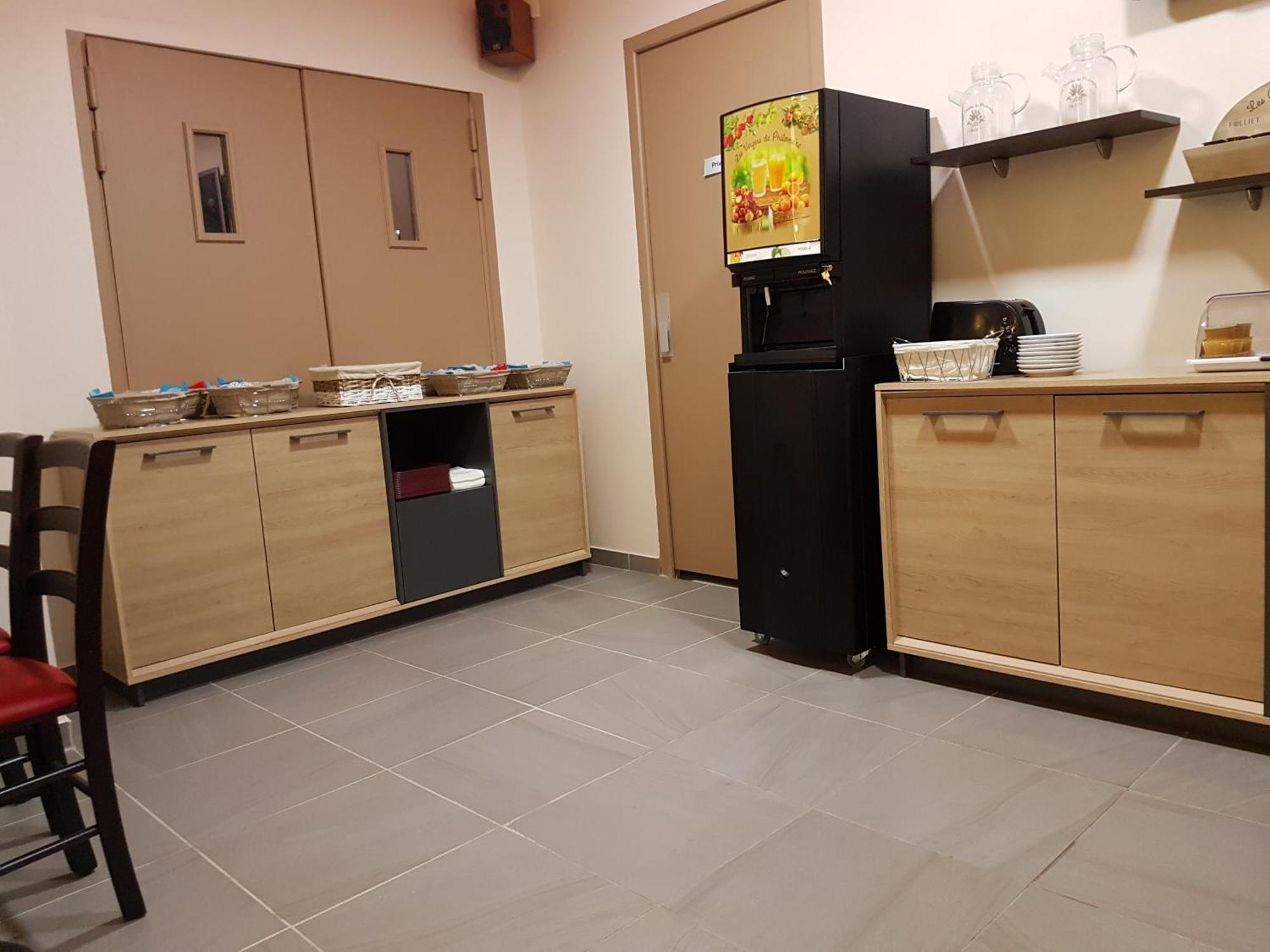 Nevers Hotel Ngoại thất bức ảnh