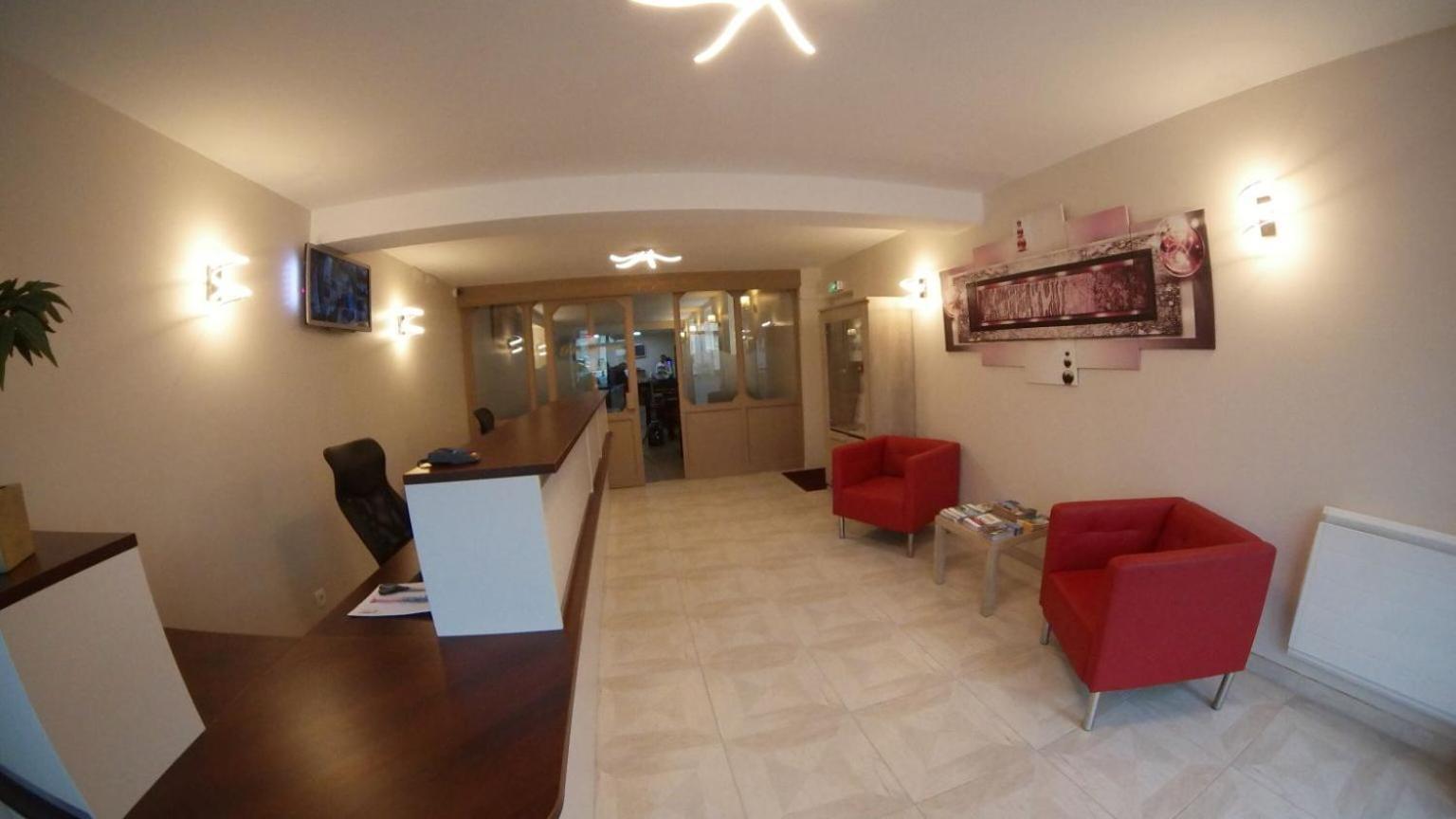 Nevers Hotel Ngoại thất bức ảnh