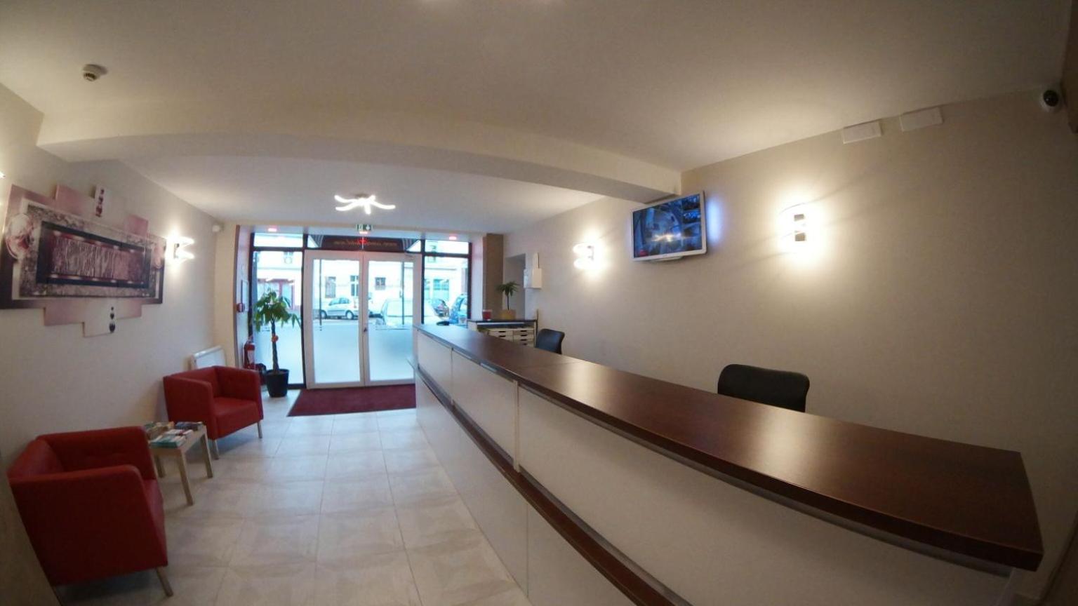 Nevers Hotel Ngoại thất bức ảnh